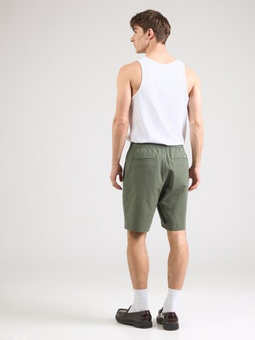 Largi Pantaloni de la SCOTCH & SODA pe verde: spate