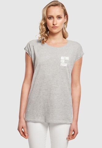 Mister Tee Shirt 'Waiting For Friday' in Grey: front