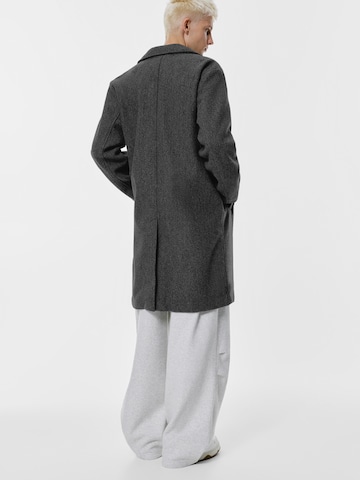 Cappotto di mezza stagione di Pull&Bear in grigio