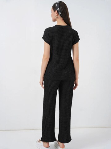 Bigdart Pantsuit in Black