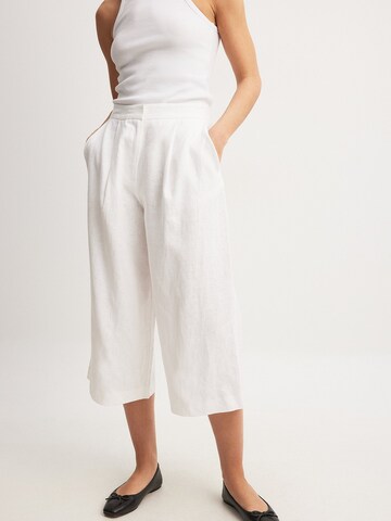 NA-KD Wide Leg Hose in Weiß: Vorderseite
