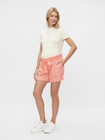 MAMALICIOUS Regular Shorts 'Newbethune' in Orange