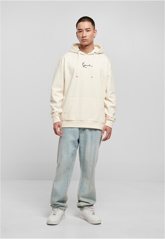 Karl Kani - Sudadera 'KM-HD011-003-06 KK Small Signature' en blanco