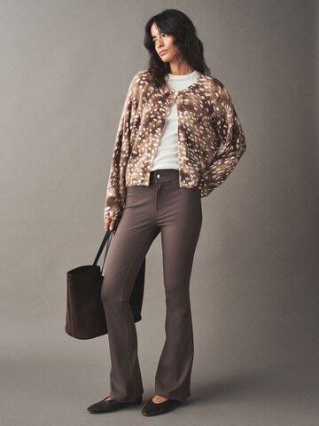 Next Flared Jeggings in Bruin