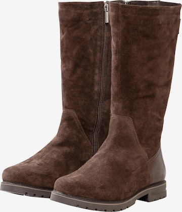 SHEEGO Boots in Brown