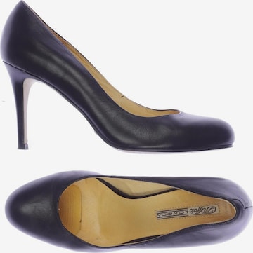 High clearance heels buffalo