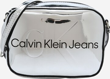 Calvin Klein Jeans - Bolso de hombro en gris: frente