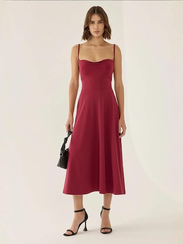 Hiccup - Vestido em vermelho