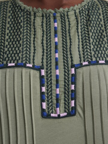 Top 'Domna' di Odd Molly in verde