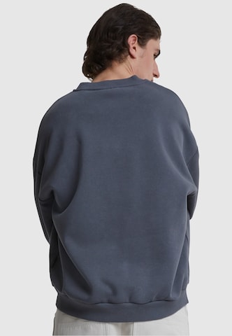 Prohibited Sweatshirt in Grau