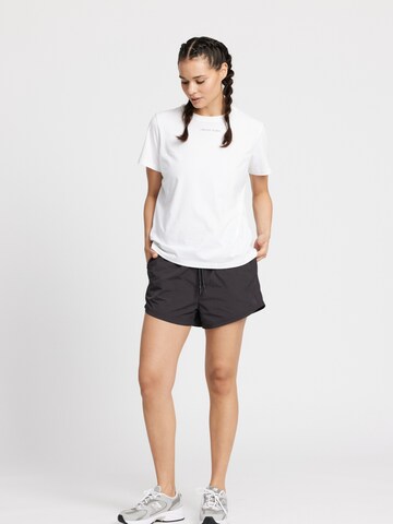 rethinkit studios T-Shirt 'Essential Cadiz' in Weiß