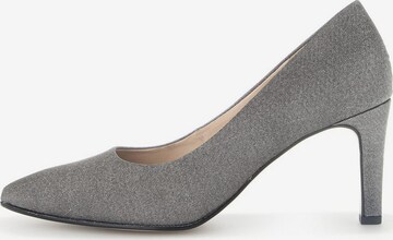 GABOR Pumps in Grau