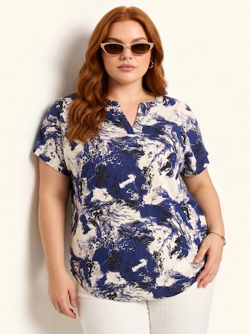Shape Of You Blouse in Blauw