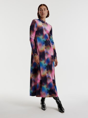 Robe ' Nalani' EDITED en mélange de couleurs : devant