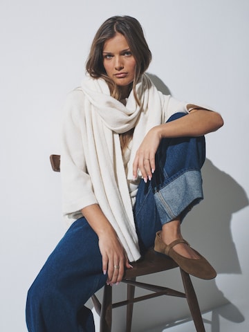 The Set Sjaal in Beige