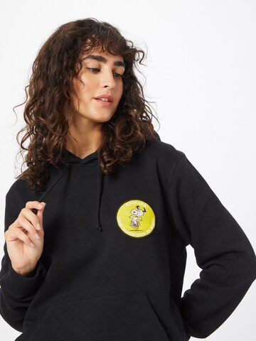 Vintage Supply Sweatshirt 'PEANUTS RAGYARD' in Zwart