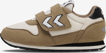 Hummel Trainers in Beige: front