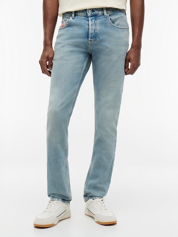 Regular Jeans 'SCANTON' de la Tommy Jeans pe albastru: față