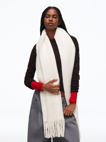 Bershka Scarf in Beige: front