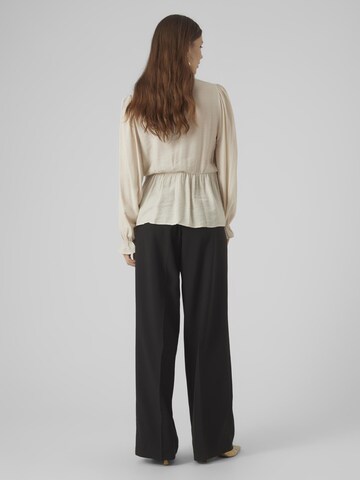 VERO MODA Bluse 'MAJSE' in Beige