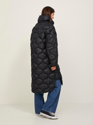 JJXX Between-Seasons Coat in Black