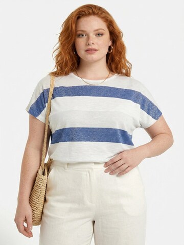 Shape Of You Shirt in White: front