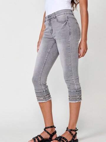 Slimfit Jeans di KOROSHI in grigio: frontale