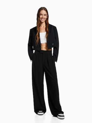 Bershka Wide Leg Hose in Schwarz