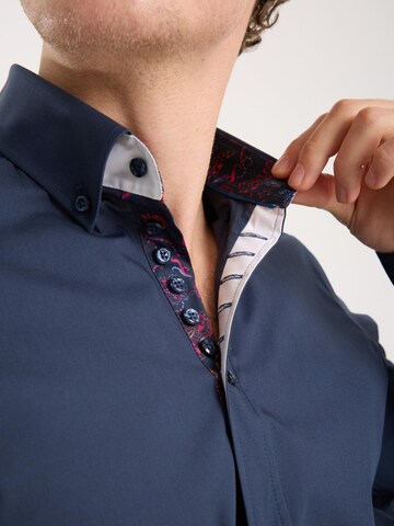 Slim fit Camicia 'Donatello Iconic Poplin Stretch Man Shirt Red' di 7Camicie in blu