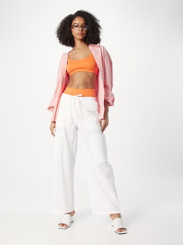 WEEKDAY Loose fit Trousers in White