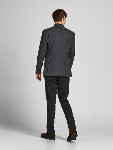 JACK & JONES - Regular Calças chino 'Jack' em preto