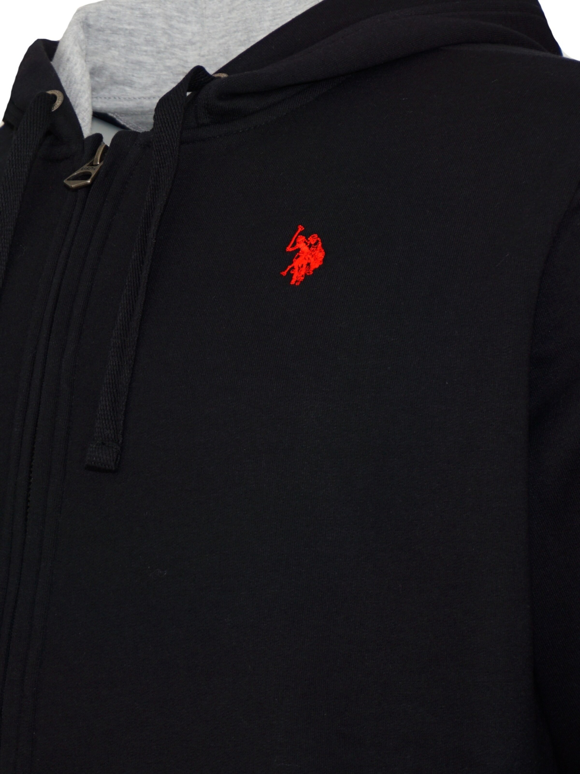 U.S. POLO ASSN. Sweat jacket in Black