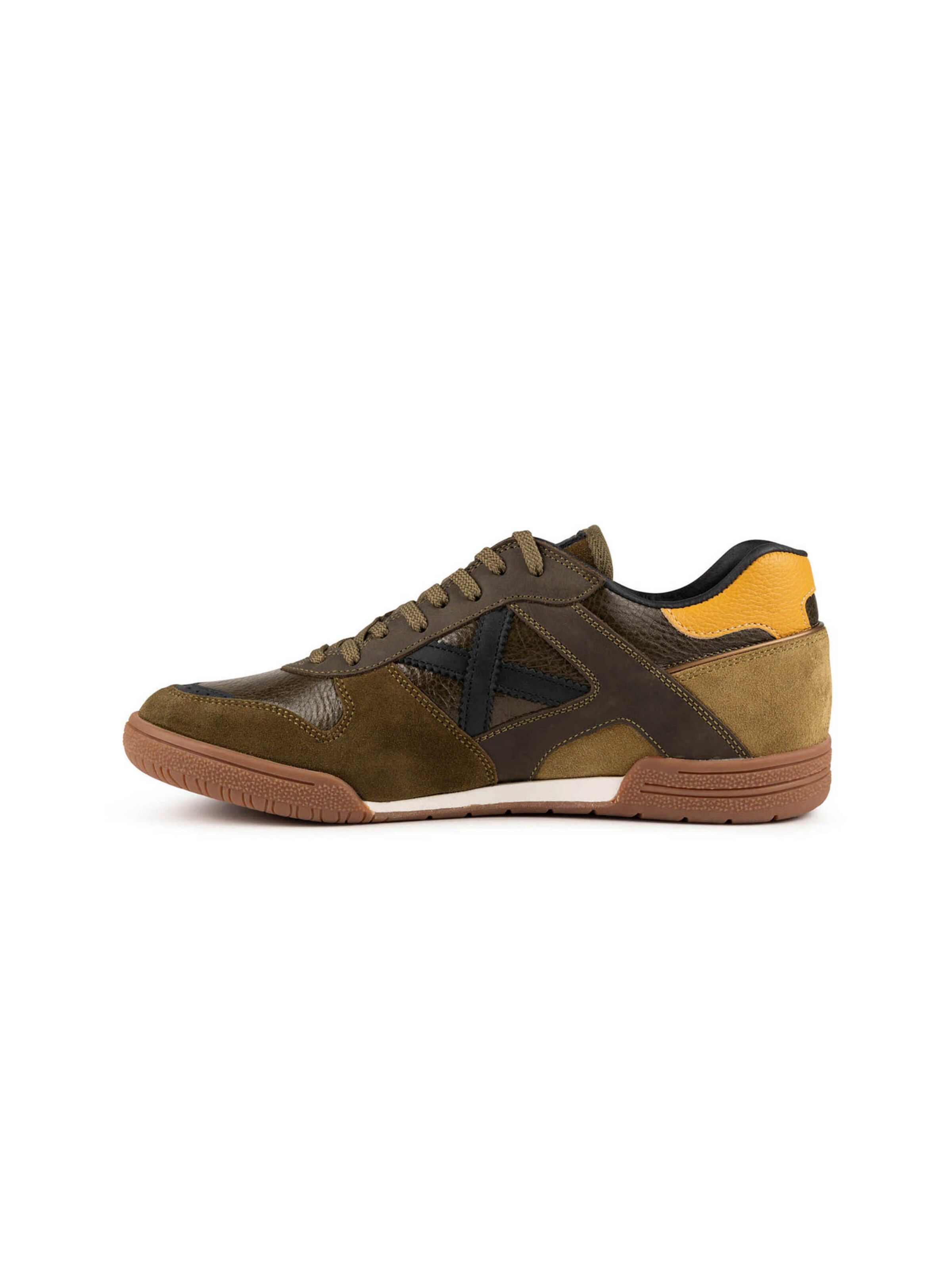 MUNICH Platform trainers 'Continental Premium' in Green: front