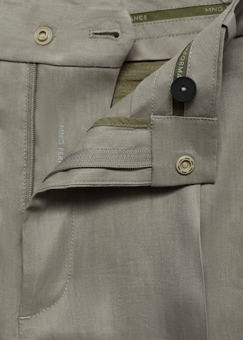 MANGO MAN Regular Bundfaltenhose 'Fred' in Grün