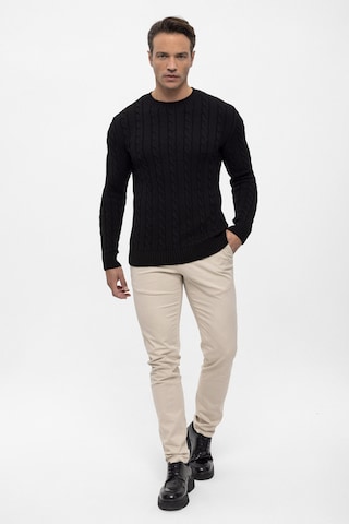 Felix Hardy Sweater in Black