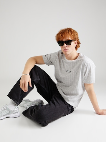 LEVI'S ® Shirt 'SS Relaxed Baby Tab Tee' in Grijs