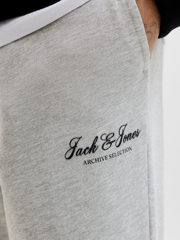 Tapered Pantaloni 'JPSTGordon' di JACK & JONES in grigio