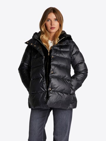 Rich & Royal Winterjacke in Schwarz: predná strana