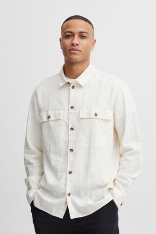 !Solid - Ajuste confortable Camisa 'Sdalan' en blanco: frente