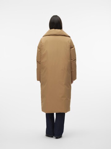 Manteau d’hiver 'VMRikkie' VERO MODA en marron