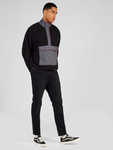 LEVI'S ® Свитер 'Polar Fleece Mock Neck Sweatshirt' в Черный