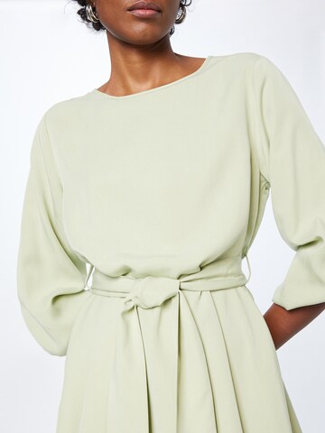 Robe 'ROSIE' DENHAM en vert