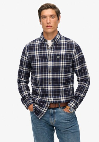 Fit confort Chemise Superdry en bleu : devant