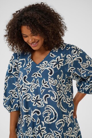 Robe 'Mahlia' KAFFE CURVE en bleu