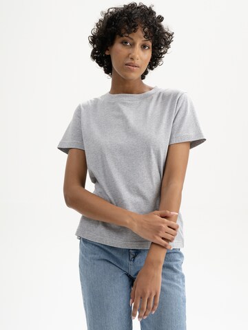 MELA Shirts 'Khira' i grå: forside