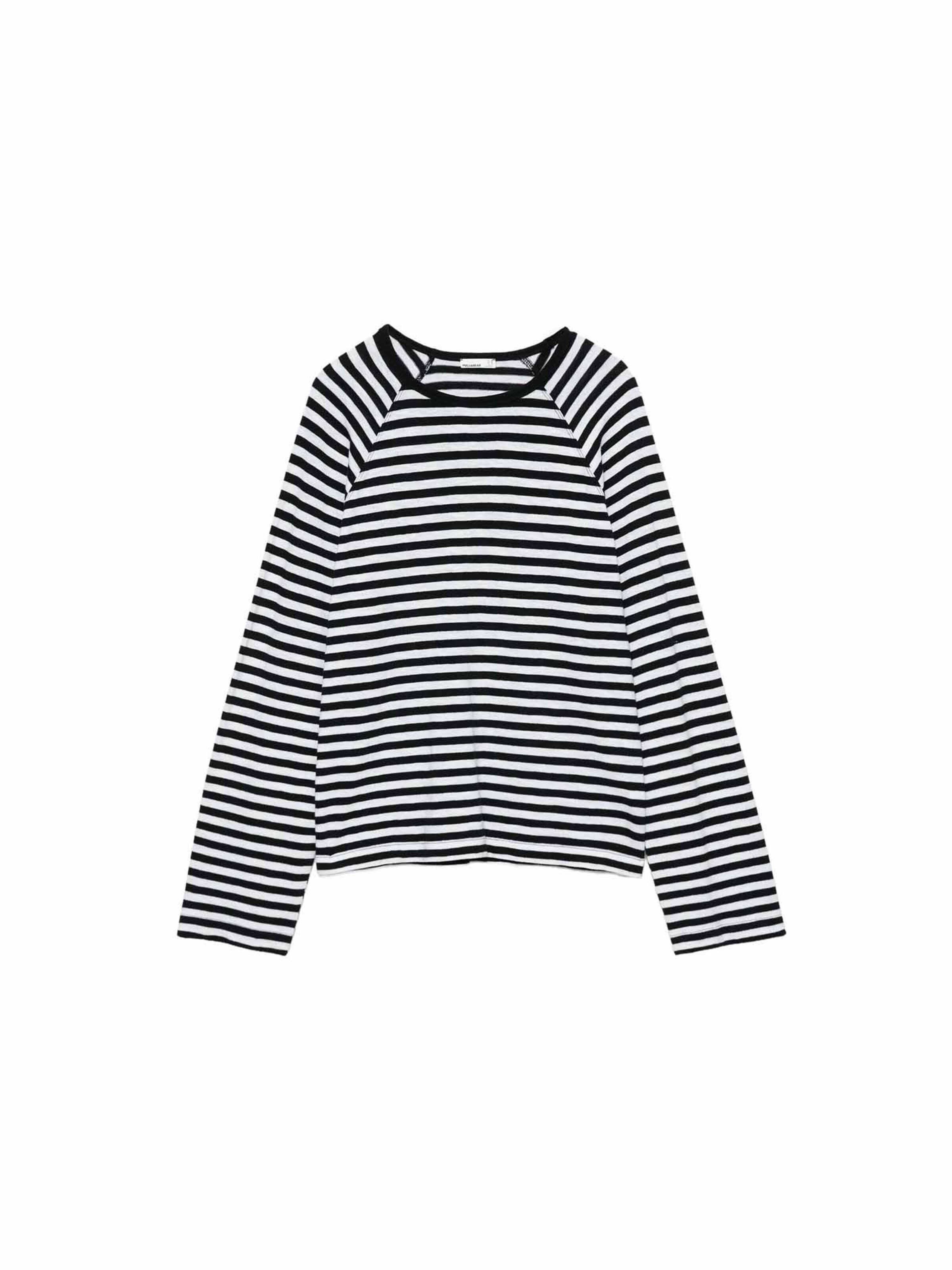Pull&Bear Shirt in Zwart: voorkant