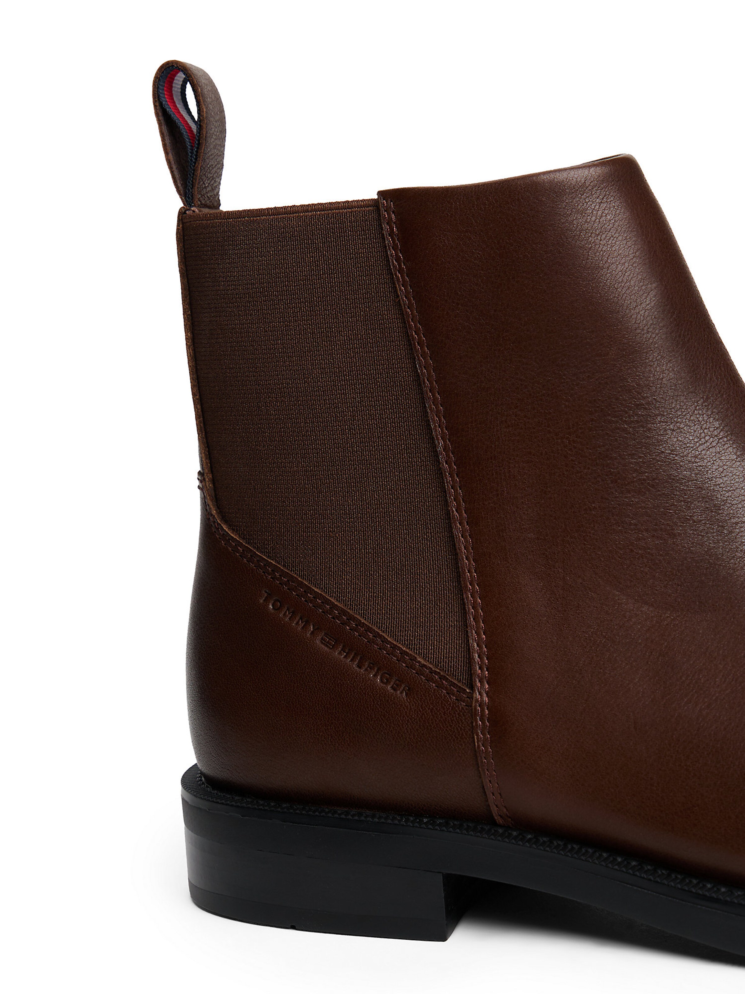 TOMMY HILFIGER Boot in Brown