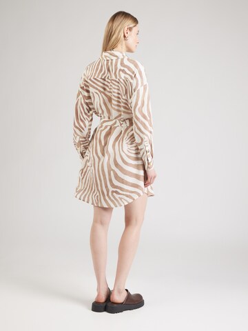 GUESS by Marciano Sukienka koszulowa 'ROSIE' w kolorze brązowy