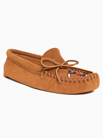 Minnetonka Mockasin i brun