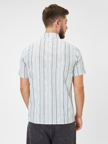 AÉROPOSTALE - Ajuste regular Camisa en blanco